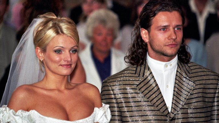 Sylwia i Radosław Majdan podczas ślubu