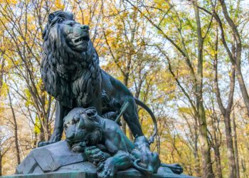 Tierpark Berlin: Odkryj drugie zoo w Berlinie