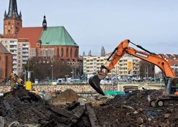 Nowoczesny Szczecin - prace na Łasztowni w pełnym rozkwicie Autor: Karol Ciepliński