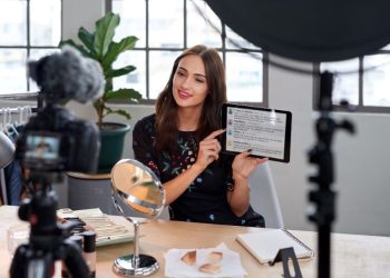 Jak skutecznie prowadzić social media dla swojej firmy - poradnik reklamy