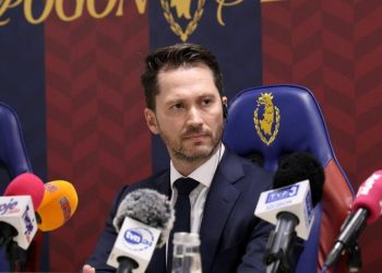 Pogoń Szczecin w tarapatach. Nilo Effori bez środków na przejęcie klubu. Fot. Agencja Gazeta Wyborcza