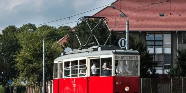 Zwiedzaj Szczecin historycznym tramwajem