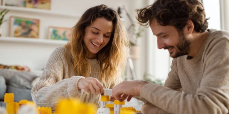 Oryginalny prezent na Dzień Chłopaka - klocki od InPost