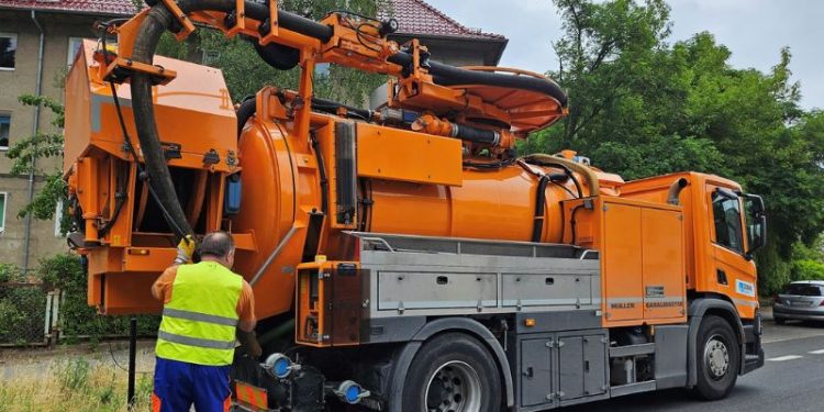 Prognozowany ulewny deszcz w Szczecinie – służby w pełnej gotowości