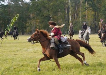 Hubertus 2025 w Żółwiej Błoci – tradycja, konie i dobra zabawa (18.10.2025)