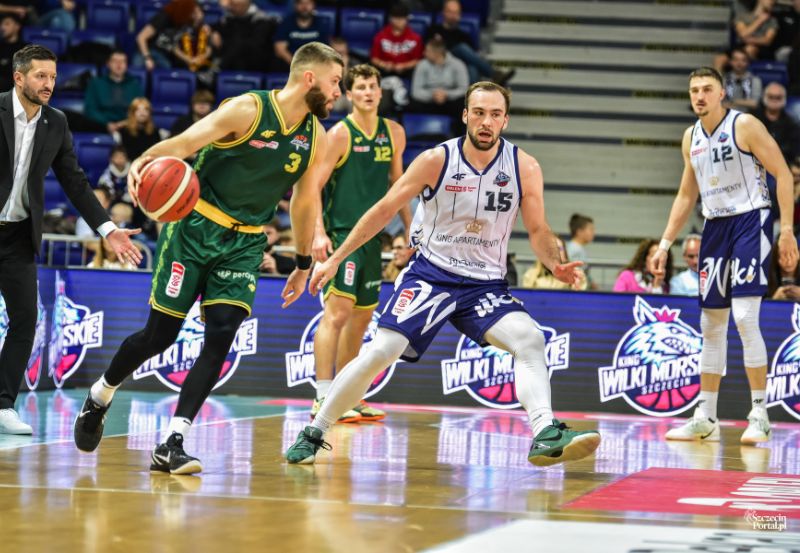 Andy Mazurczak z piłką - po kontuzji wyglądał jak za najlepszych lat