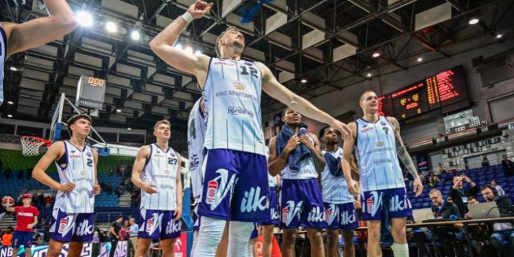 King Szczecin pokonał Zastal Zielona Góra 80:66! Pewne zwycięstwo Wilków w Netto Arenie