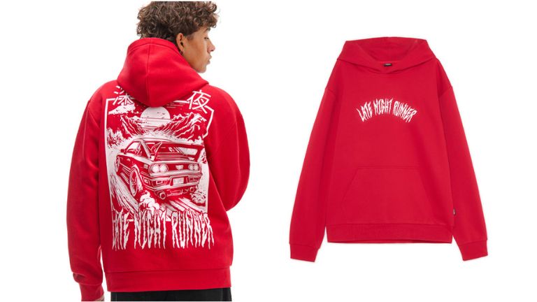 czerwona bluza cropp