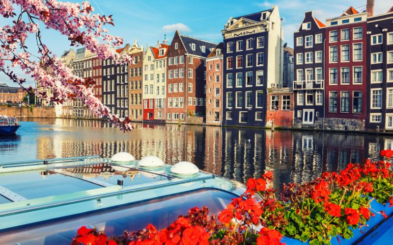 Miasto Amsterdam w Holandii (stolica kraju)