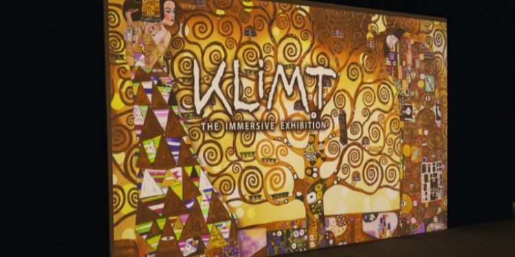Klimt w Szczecinie wciąga jak film: byliśmy na „KLIMT – The Immersive Exhibition” w DIGITAL ART CENTER [relacja]