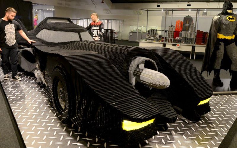 Batmobil z Klocków Lego