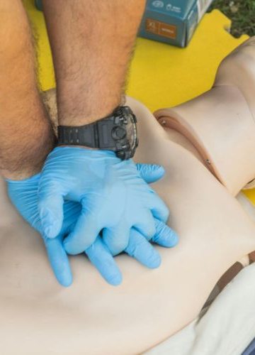 Jak udzielić pierwszej pomocy