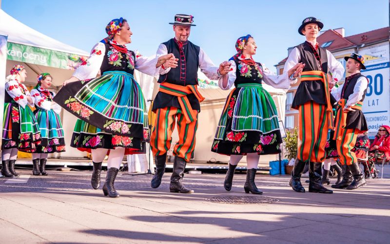 Jarmark Wielkanocy w Szczecinie 2026 - występy taneczne