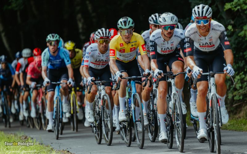 Kolarze podczas wyścigu Tour de Pologne