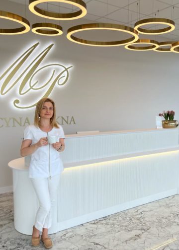 Opadające powieki i zmęczone spojrzenie – kiedy warto skonsultować plastykę powiek w Szczecinie?