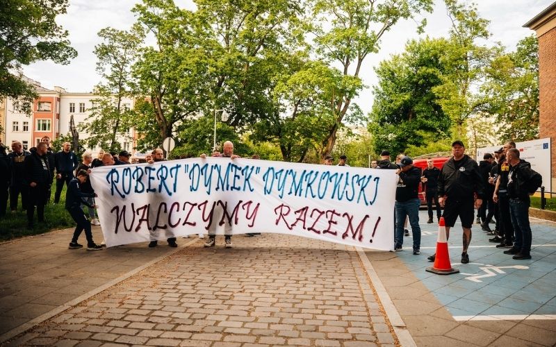 „Dymkowski. Najważniejszy mecz” w kinach. Film o legendzie Pogoni i walce z ALS
