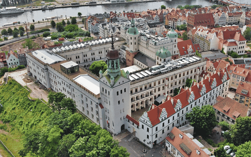 Podzamcze Szczecin: dzielnica pod Zamkiem Książąt Pomorskich