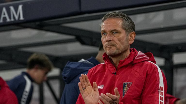 Pogoń Szczecin zmienia trenera! Óscar García ma zastąpić Thomasa Thomasberga