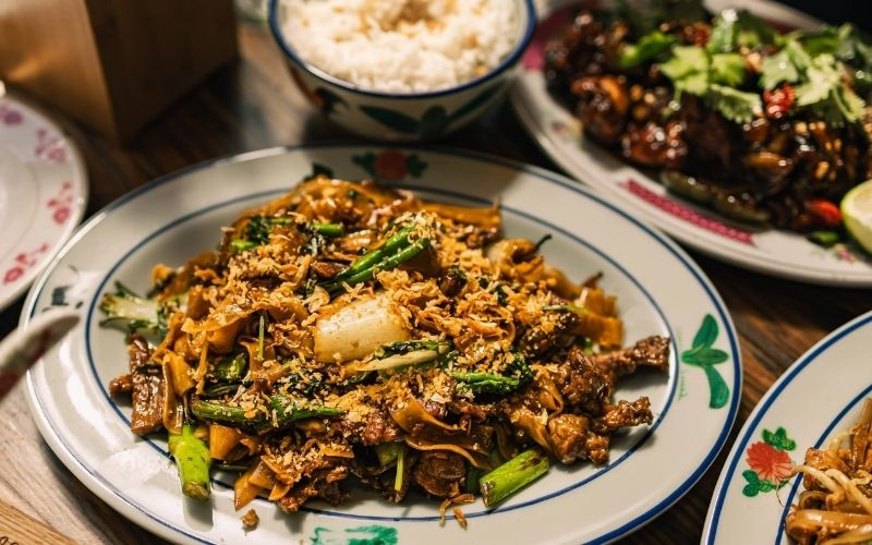 Pad Kee Mao z wołowiną