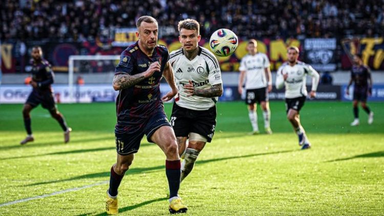 Kamil Grosicki w meczu z Legią Warszawa