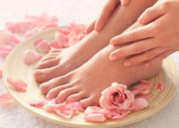 Medi-pedicure w natarciu: Kiedy spa spotyka się z medycyną stóp