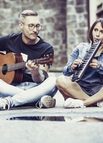 Jesienne koncerty w Cafe 22. W październiku wystąpią Cinema Voices Acoustic oraz Alex Marek feat. Natalia Grzywacz