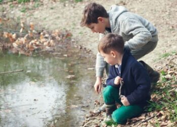 Eko Przedszkolak wraca. Setki dzieci będą zarybiać Głębokie i Miedwie