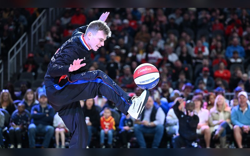Dazzle - Harlem Globetrotters
