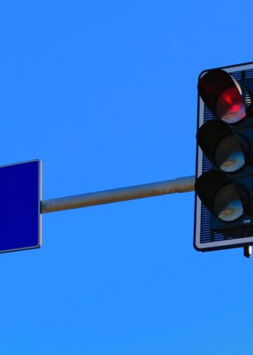 Nowy cykl świateł na Hożej i Bogumińskiej. Miasto chce zmniejszyć korki