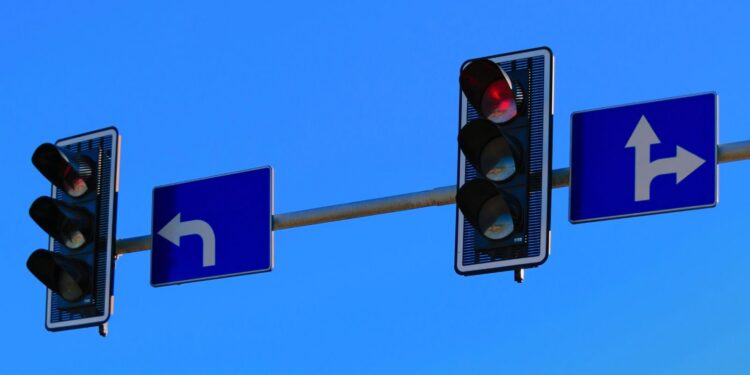 Nowy cykl świateł na Hożej i Bogumińskiej. Miasto chce zmniejszyć korki