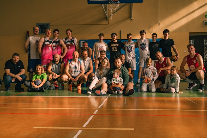 Zawodnicy którzy wzięli udział w turnieju 3x3 dla Michała